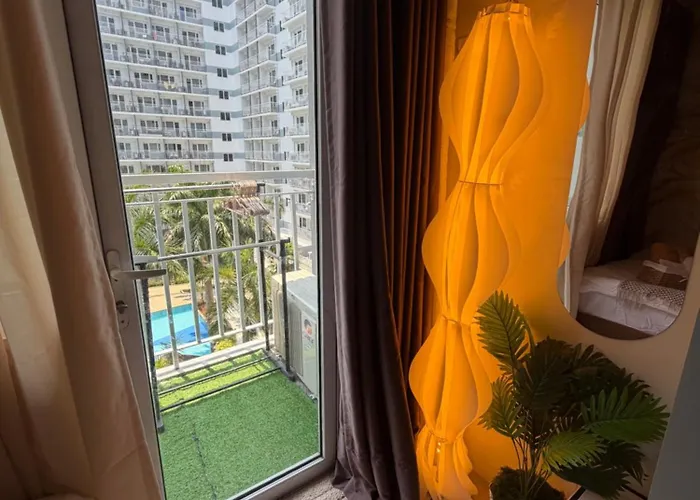 Dluxe Haven By Kirsten * Manila